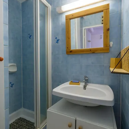 Σπίτι διακοπών Petit Cocon Renove 4 Pers, Clim, Wifi, Parking Aigues-Mortes